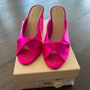 X SOLD X LOEFFLER RANDALL Laurel Satin Mule